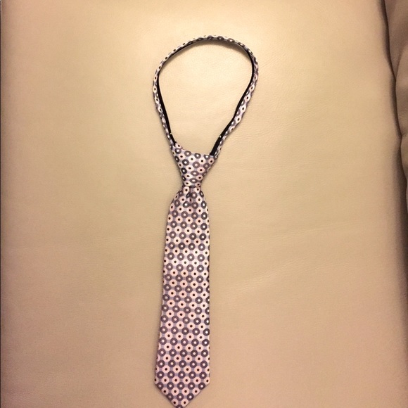 🍁 Canterbury Boys Zipper Tie - 100% Silk - Picture 2 of 5